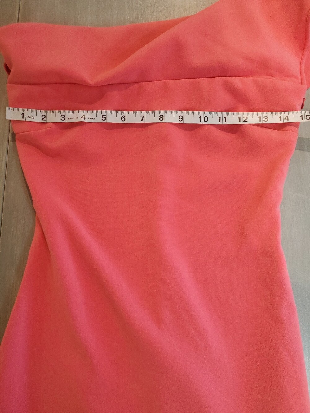 Likely Strapless Scallop-Trim Flamingo Color Midi Dress Bodycon Women's Size 4 - Picture 6 of 10